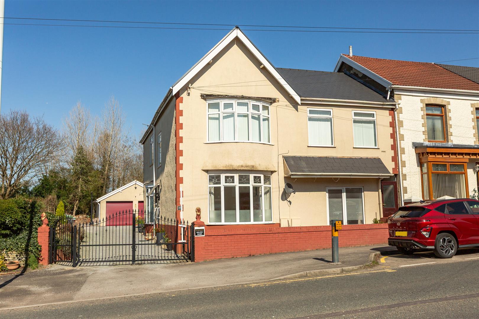 Peniel Green Road, Llansamlet, Swansea, SA7 9BJ